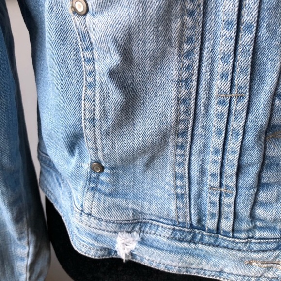 Jean Jacket Medium - Picture 5 of 8